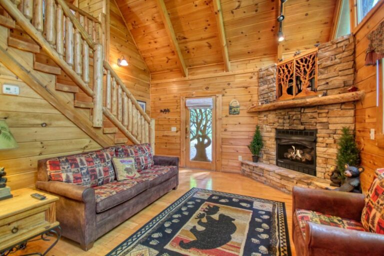 american treehouse #1708 inside