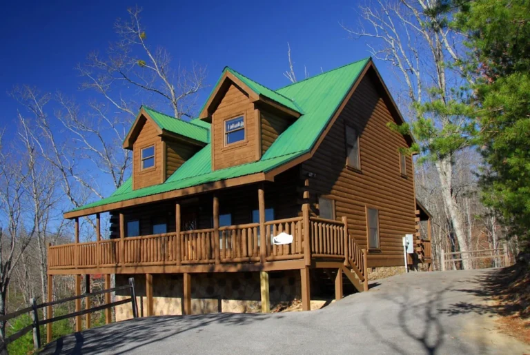 breezy treehouse cabin