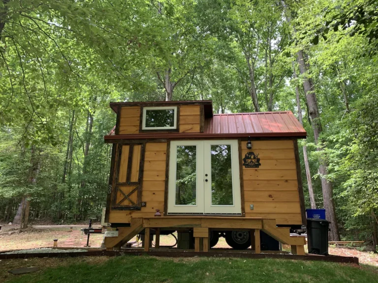 cozy tiny treehouse
