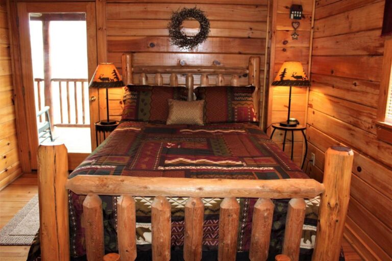 mountatin joy bedroom