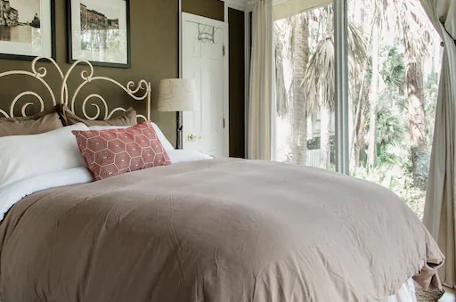 peacefull treehouse3