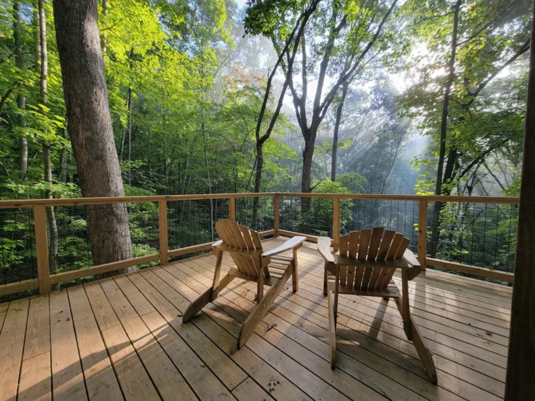 the rubicon at treehouse mountain porchview