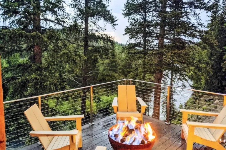 ★☆-New-Cabin-on-the-River-⭆-Hot-Tub-BBQ-Fire-Pit-3.jpeg