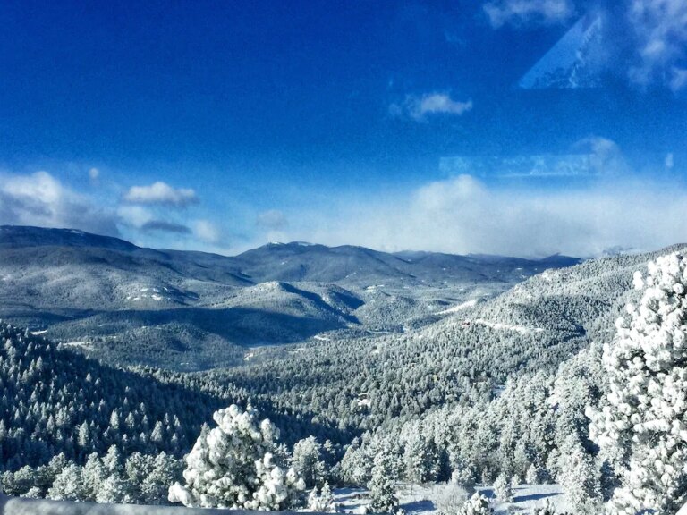 Breathtaking-Mountaintop-Retreat-2.jpeg