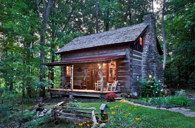 Captain's Cabin Bed & Breakfast