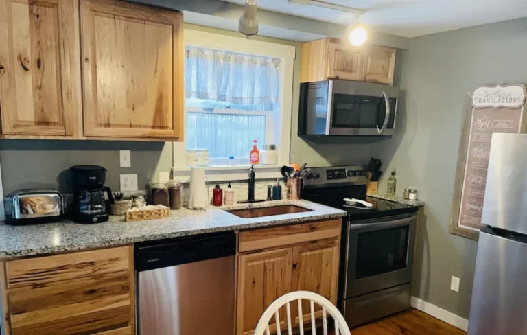 Charismatic Guest Quarters 1