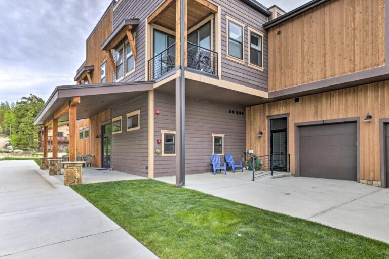 Chic-Grand-Lake-Condo-Near-Hiking-and-Boating-1