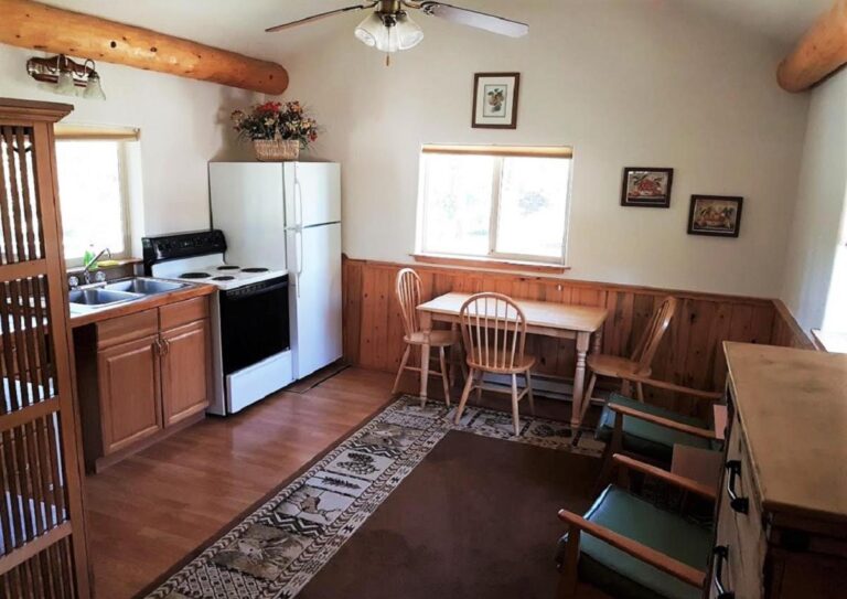 Daven-Haven-Lodge-Cabins-4