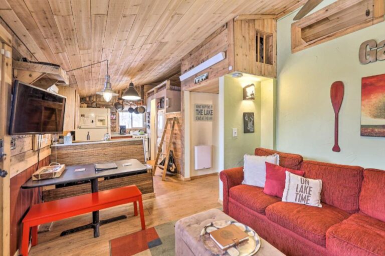 Grand Lake Cabin with Gas Grill 1
