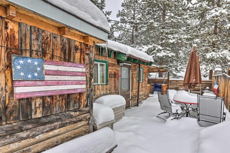 Grand Lake Cabin with Gas Grill