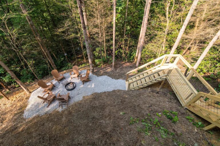 Hot-Tub-WiFi-Adventure-Family-Cabin-Dreamscape-Red-River-Gorge-Kentucky-5.jpeg