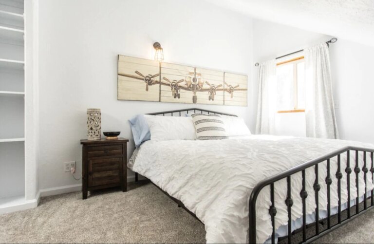 Mountain-Cabin.-Tastefully-furnished-conveniently-located-pure-Colorado-1.jpeg