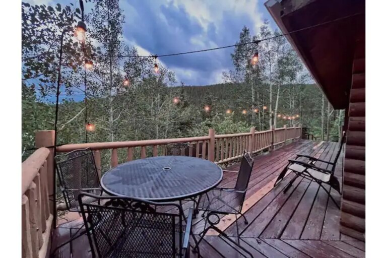 New-Deer-Creek-Lofted-Cabin-Getaway-4.jpeg