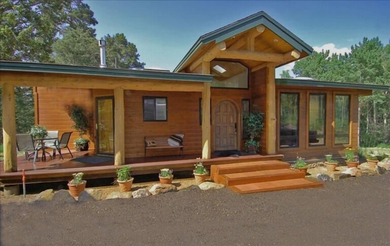 Private-4-ACRES-Winter-solitude-and-a-different-experience.-Book-NOW-2.jpeg