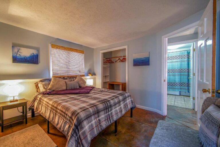 Serene mountain getaway 2