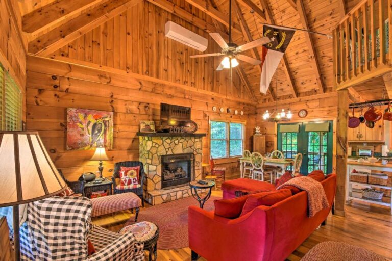 Secluded Smoky Mtn Cabin2