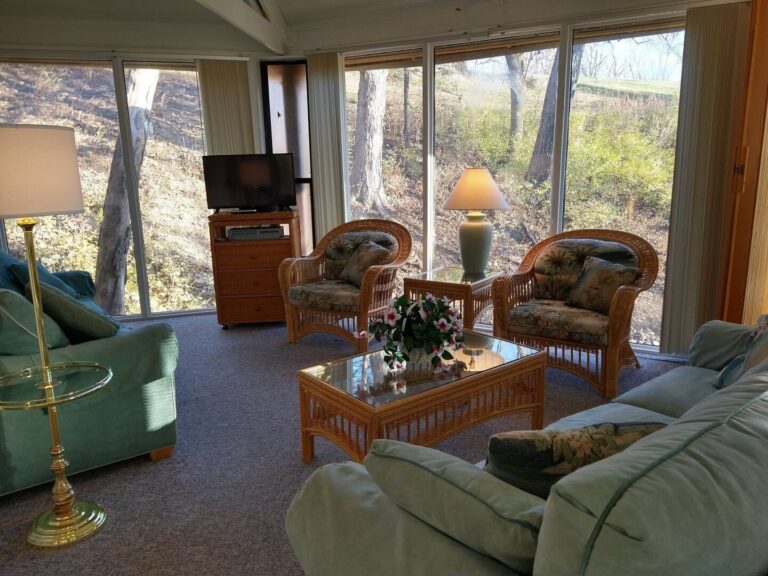 2e47a6f0-207a-4608-a620-1334ed7c0439