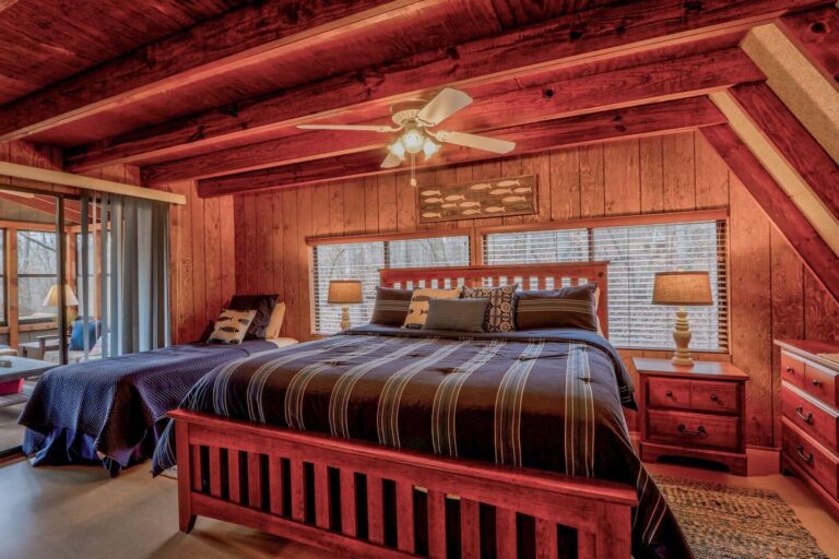 c4f7adfb-8e66-41ba-9d61-d778ef279718