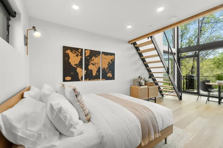 e882ed35-249b-4db2-be1d-00c83c1a8cca