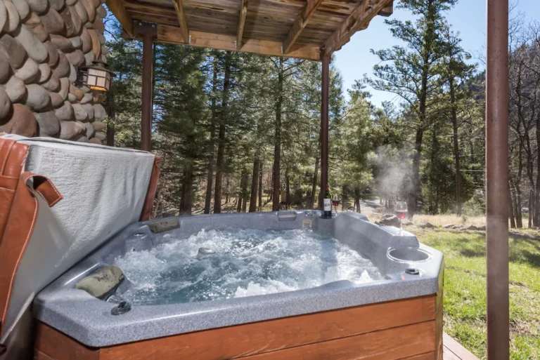 Bear Foot Lodge