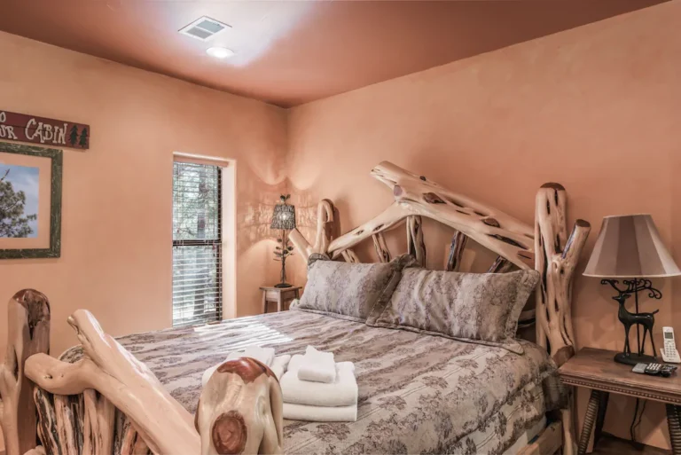 Bear Foot Lodge2