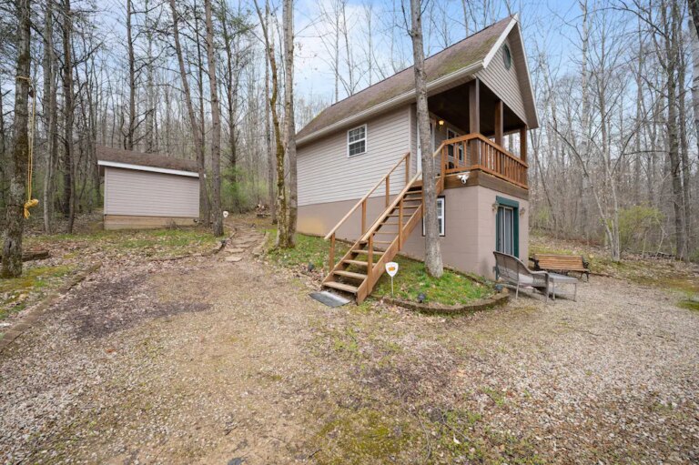 NEW-Tiny-Home-Pet-Friendly-on-5-Acres-of-Seclusion1.jpeg