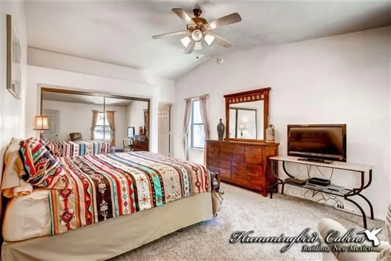 Romantic Deluxe Cabin2