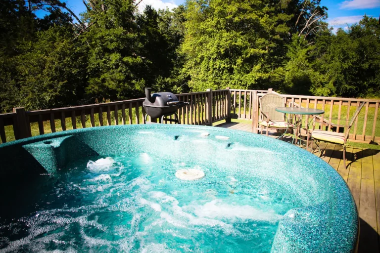 Wild Thing Hideaway2