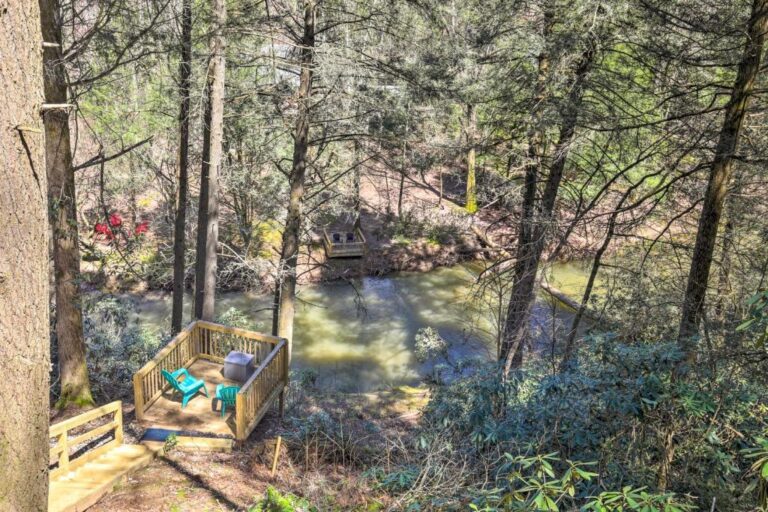 Creekside Blue Ridge Cabin with Decks and Grill!