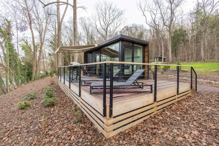 Modern Riverside Cabin