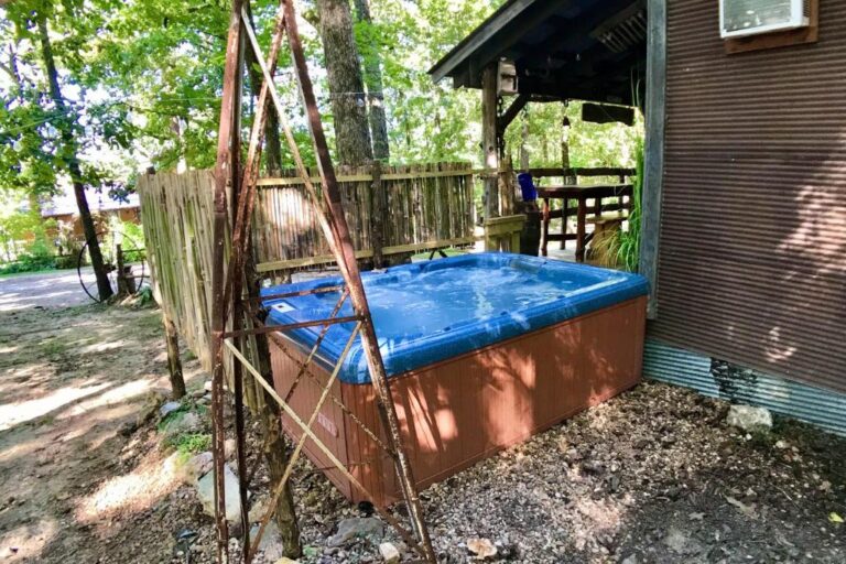 Ozark Mountain Hideout4