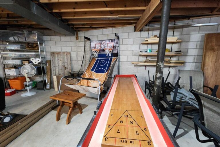 Petoskey Stone Lodge3