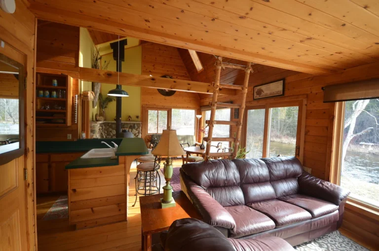 Riverfront cabin1