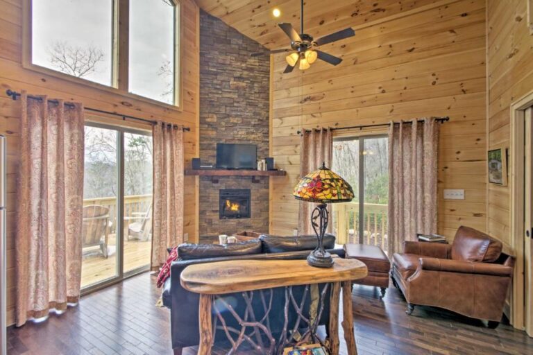 Scenic Cabin 1