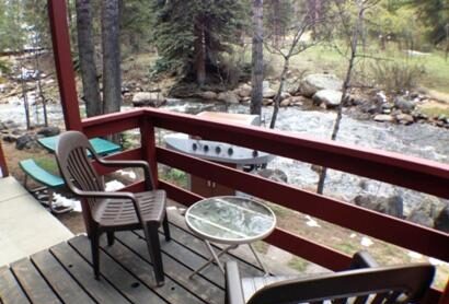 Swiftcurrent Lodge 2