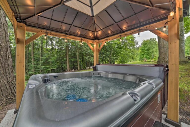 Tranquil Lake Cottage3