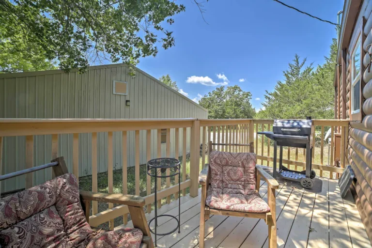 Rustic Branson Cabin2