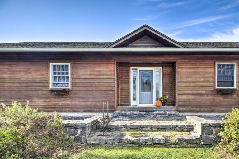 Waterfront Lake Champlain4